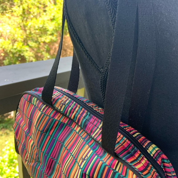 LeSportsac- Shoulder Bag - Picture 4 of 7